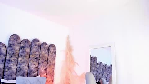 Snapshot of salomesimos1 chatting on September 18, 2025, 11:18 pm Salome online show from September 18, 2025, 11:18 pm