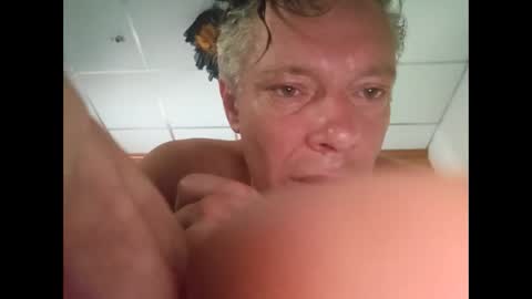 Snapshot of salsapaulus chatting on February 17, 2026, 5:48 am salsapaulus online show from February 17, 2026, 5:48 am