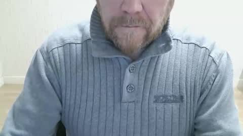 Snapshot of saltimbanquier chatting on January 7, 2026, 12:29 pm Saltimbanquier Salt ou Banquier online show from January 7, 2026, 12:29 pm