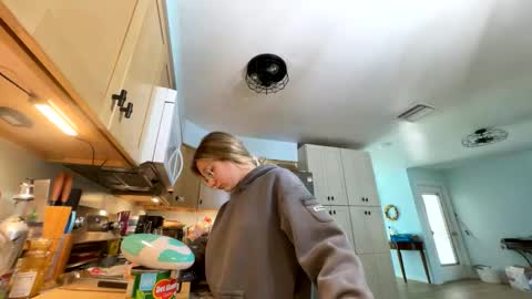 Snapshot of saltycaptain69_hatgirl69 chatting on October 30, 2025, 9:04 pm Salty Captain 69 Hat Girl 69 online show from October 30, 2025, 9:04 pm