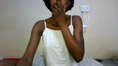 Snapshot of saltysugar20 chatting on June 12, 2026, 4:11 am Sugarbabe online show from June 12, 2026, 4:11 am
