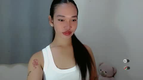 Snapshot of salva_fuckdoll chatting on October 12, 2025, 11:04 pm Salva online show from October 12, 2025, 11:04 pm