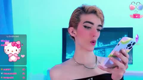 salvatore_boom online show from September 21, 2025, 6:20 pm