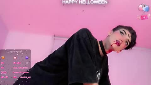 salvatore_boom online show from October 31, 2025, 7:42 am