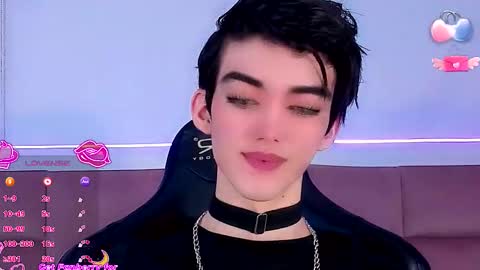 salvatore_boom online show from December 17, 2025, 6:52 am