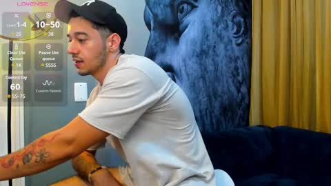 Snapshot of salvatore_costa chatting on January 31, 2025, 12:28 am Salvatore online show from January 31, 2025, 12:28 am