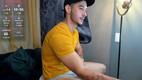 Snapshot of salvatore_costa chatting on February 5, 2025, 8:57 pm Salvatore online show from February 5, 2025, 8:57 pm