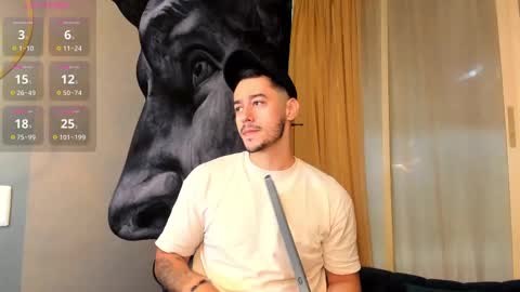 Snapshot of salvatore_costa chatting on February 11, 2025, 7:48 pm Salvatore online show from February 11, 2025, 7:48 pm