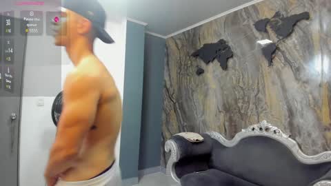 Snapshot of salvatore_damore chatting on December 13, 2024, 11:23 am SALVATORE online show from December 13, 2024, 11:23 am