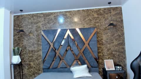 Snapshot of salvatore_damore chatting on December 27, 2024, 2:22 pm SALVATORE online show from December 27, 2024, 2:22 pm