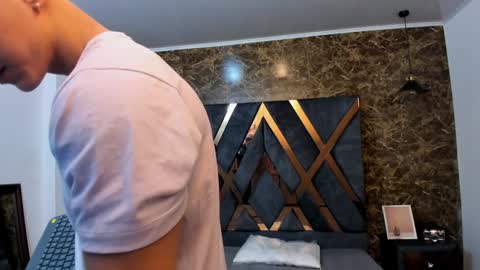 Snapshot of salvatore_damore chatting on January 14, 2025, 11:20 am SALVATORE online show from January 14, 2025, 11:20 am