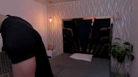 Snapshot of salvatore_damore chatting on January 19, 2025, 2:28 pm SALVATORE online show from January 19, 2025, 2:28 pm