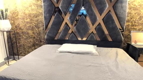 Snapshot of salvatore_damore chatting on January 31, 2025, 11:24 am SALVATORE online show from January 31, 2025, 11:24 am