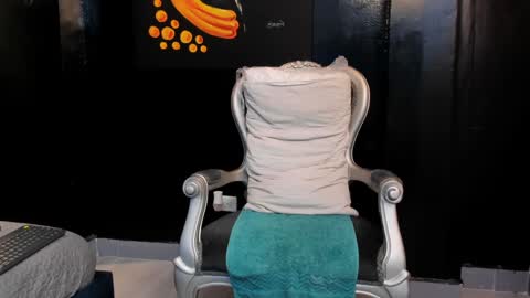 Snapshot of salvatore_damore chatting on January 31, 2025, 5:32 pm SALVATORE online show from January 31, 2025, 5:32 pm