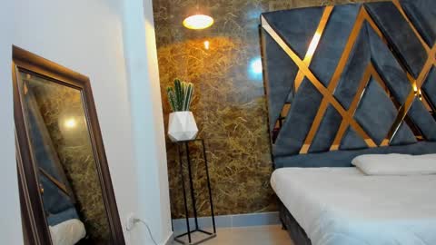 Snapshot of salvatore_damore chatting on February 26, 2025, 11:20 am SALVATORE online show from February 26, 2025, 11:20 am