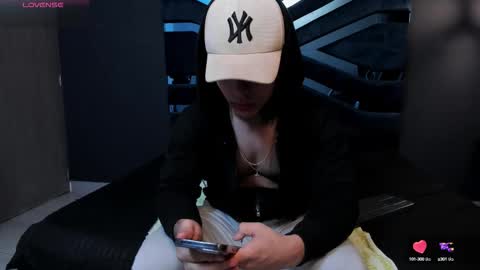 Snapshot of salvatore_damore chatting on September 9, 2025, 11:10 am SALVATORE online show from September 9, 2025, 11:10 am