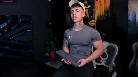 Snapshot of salvatore_damore chatting on September 21, 2025, 2:24 am SALVATORE online show from September 21, 2025, 2:24 am