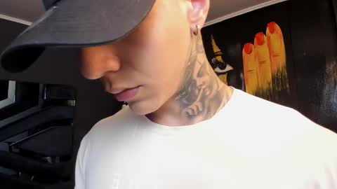 Snapshot of salvatore_damore chatting on October 17, 2025, 5:37 pm SALVATORE online show from October 17, 2025, 5:37 pm