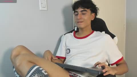 salvatore_montt online show from February 25, 2025, 12:58 am