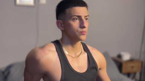 Snapshot of salvatore_romanoo chatting on November 8, 2025, 2:23 am Salvatore online show from November 8, 2025, 2:23 am