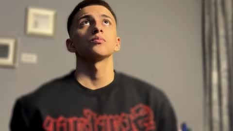 Snapshot of salvatore_romanoo chatting on February 16, 2026, 5:03 am Salvatore online show from February 16, 2026, 5:03 am