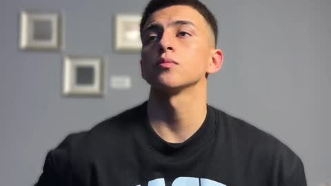 Snapshot of salvatore_romanoo chatting on March 7, 2026, 5:48 am Salvatore online show from March 7, 2026, 5:48 am