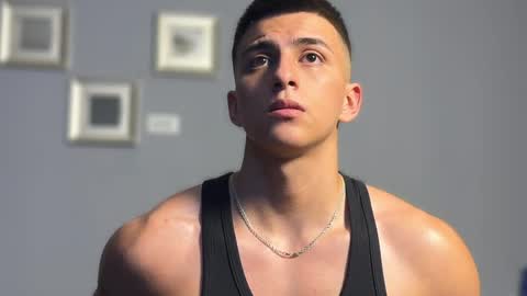 Snapshot of salvatore_romanoo chatting on March 14, 2026, 4:29 am Salvatore online show from March 14, 2026, 4:29 am