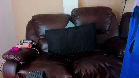  Salvatore online show from May 3, 2026, 1:11 am