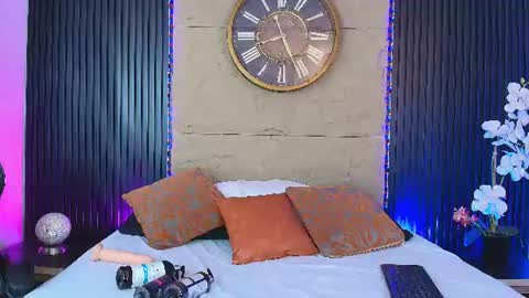  Salvatore online show from July 23, 2026, 1:58 am