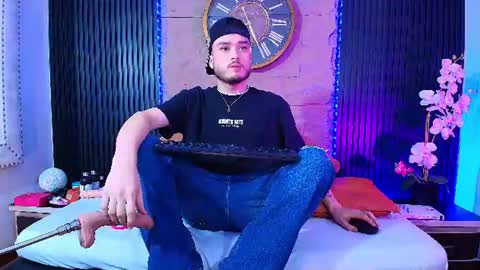  Salvatore online show from August 8, 2026, 10:23 pm