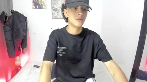 sam__cute online show from December 31, 2024, 4:27 am