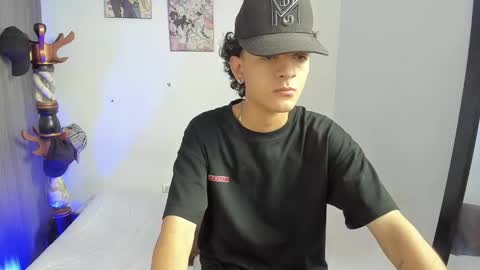 sam__cute online show from January 10, 2025, 5:24 pm