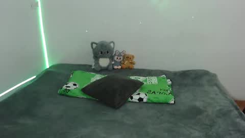 Snapshot of sam__cute chatting on January 9, 2026, 4:37 am sam__cute online show from January 9, 2026, 4:37 am