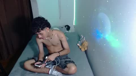 Snapshot of sam__cute chatting on January 14, 2026, 7:41 pm sam__cute online show from January 14, 2026, 7:41 pm