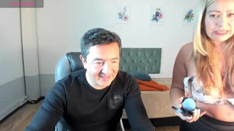 Sam and Molly online show from January 28, 2025, 7:32 pm