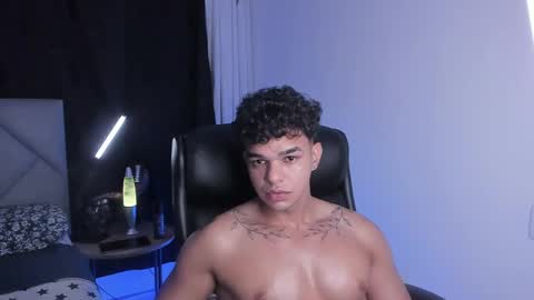 Snapshot of sam_dosantos chatting on February 15, 2025, 4:47 am llll sammu llll online show from February 15, 2025, 4:47 am