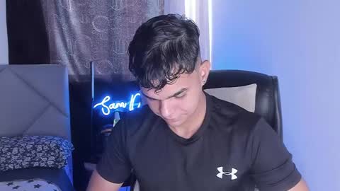 Snapshot of sam_dosantos chatting on March 10, 2025, 9:40 pm llll sammu llll online show from March 10, 2025, 9:40 pm