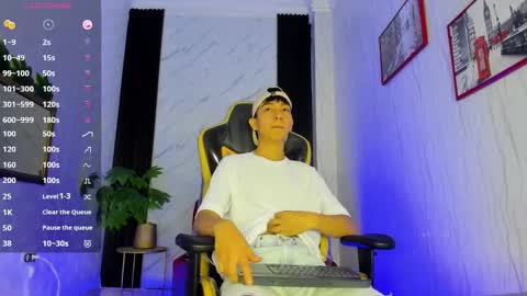 Snapshot of sam_kato chatting on October 5, 2025, 7:56 pm S A M online show from October 5, 2025, 7:56 pm