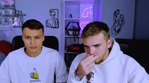 Sam online show from September 26, 2025, 7:18 pm