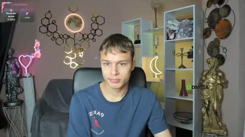 Sam online show from October 17, 2025, 5:54 am