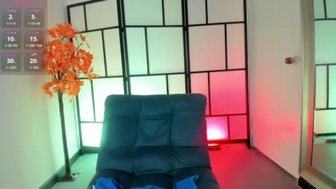 Snapshot of sam_pay chatting on October 6, 2025, 12:46 pm Sam online show from October 6, 2025, 12:46 pm