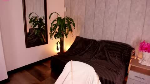 Snapshot of sam_pay chatting on April 24, 2026, 1:13 pm Sam online show from April 24, 2026, 1:13 pm