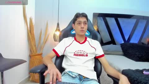 Sam Restwood online show from July 31, 2026, 9:14 pm