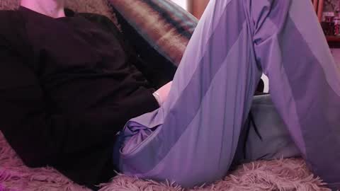 sam_skywalker online show from March 27, 2026, 11:10 am