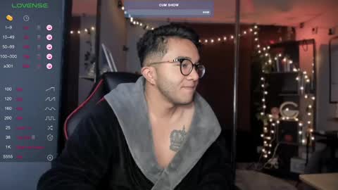 SAMUEL THOMPSON online show from December 10, 2024, 3:09 am