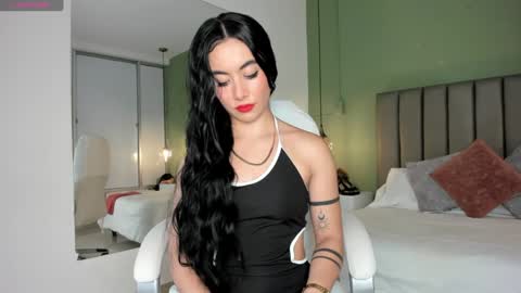  Samantha  online show from January 8, 2025, 12:15 pm