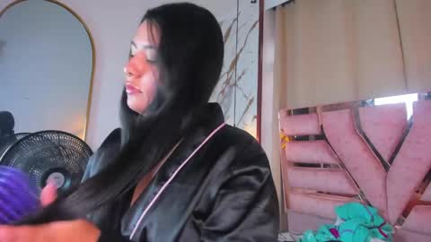 Snapshot of samaelandlilitt chatting on April 21, 2026, 11:16 am samaelandlilitt online show from April 21, 2026, 11:16 am