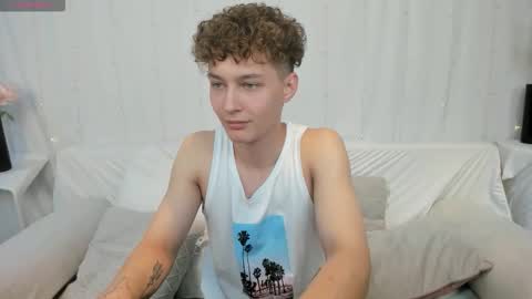 Sam online show from September 11, 2025, 1:44 pm