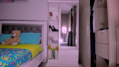 Snapshot of samanta_65 chatting on October 14, 2025, 1:50 am carolina online show from October 14, 2025, 1:50 am