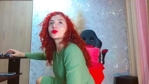 Snapshot of samanta_brownn_ chatting on December 20, 2024, 12:05 pm samanta online show from December 20, 2024, 12:05 pm
